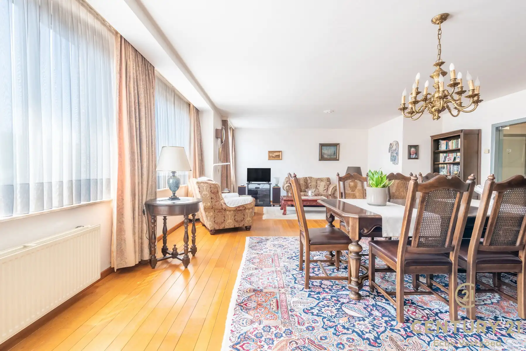 Ruim en energiezuinig appartement (161 m²) met garagebox foto 10