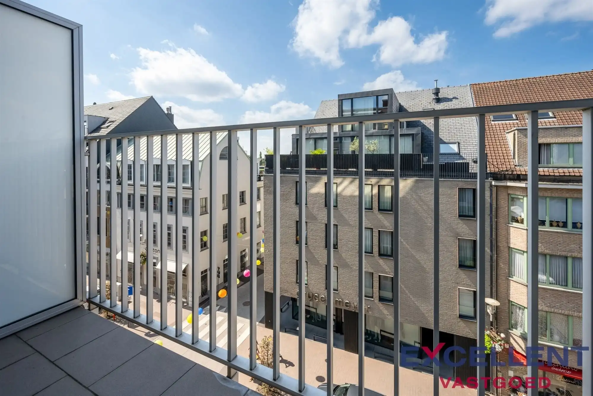 Prachtig gerenoveerd appartement centrum Deinze te koop foto 5