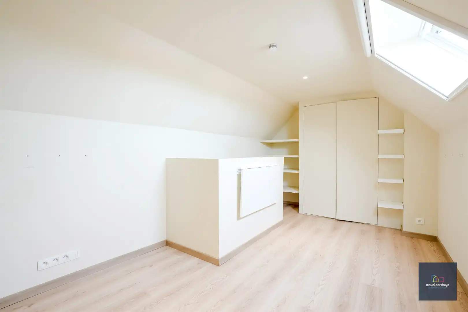 Topper : Ruime gezinswoning met 5 slaapkamers en tuin foto 23