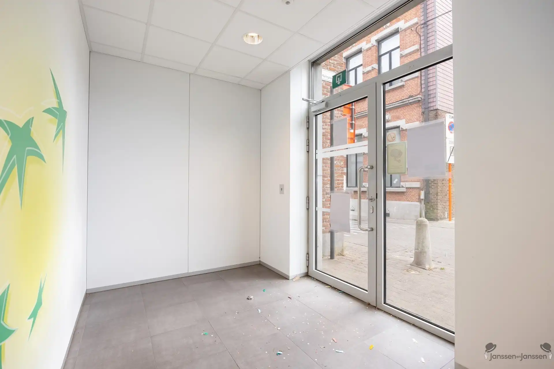 Commercieel gebouw met parkeergelegenheid! foto 5