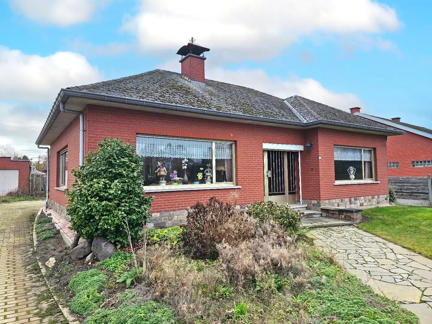 Vrijstaande laagbouwwoning op ruim perceel  foto 13