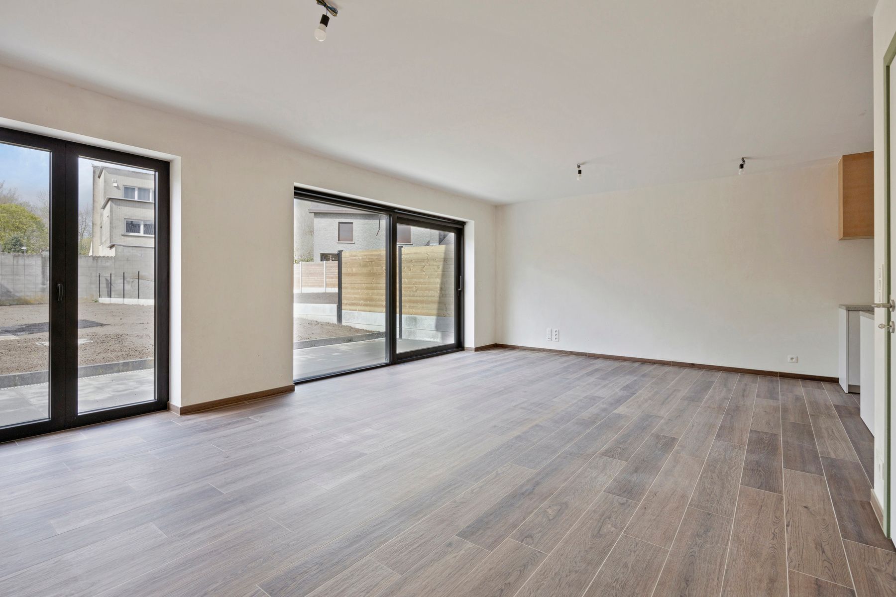 *** NIEUWBOUW *** Onder Registratierechten (2% mog.) foto 4