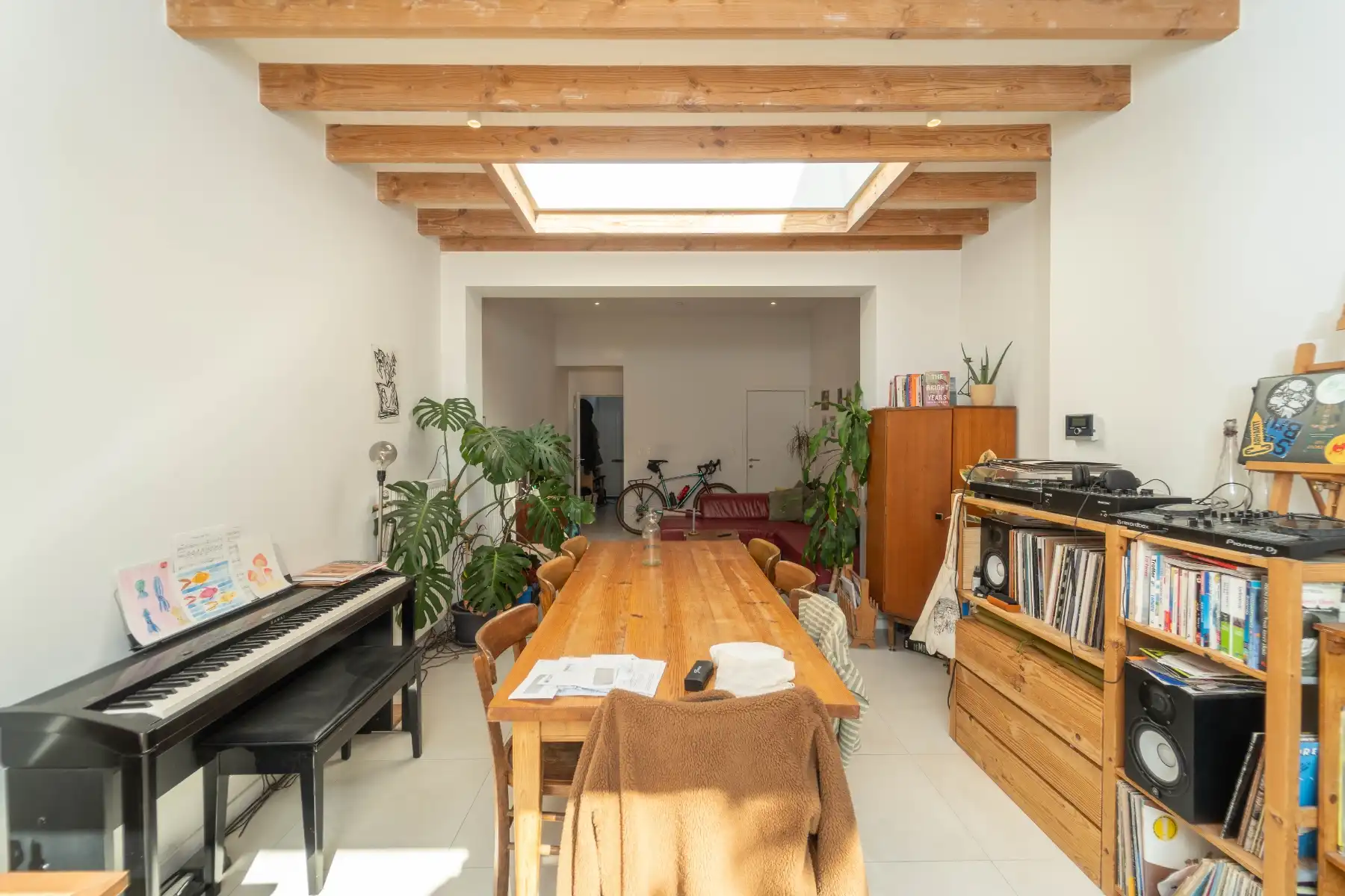 Woning met 3 slpk's en koer foto 3