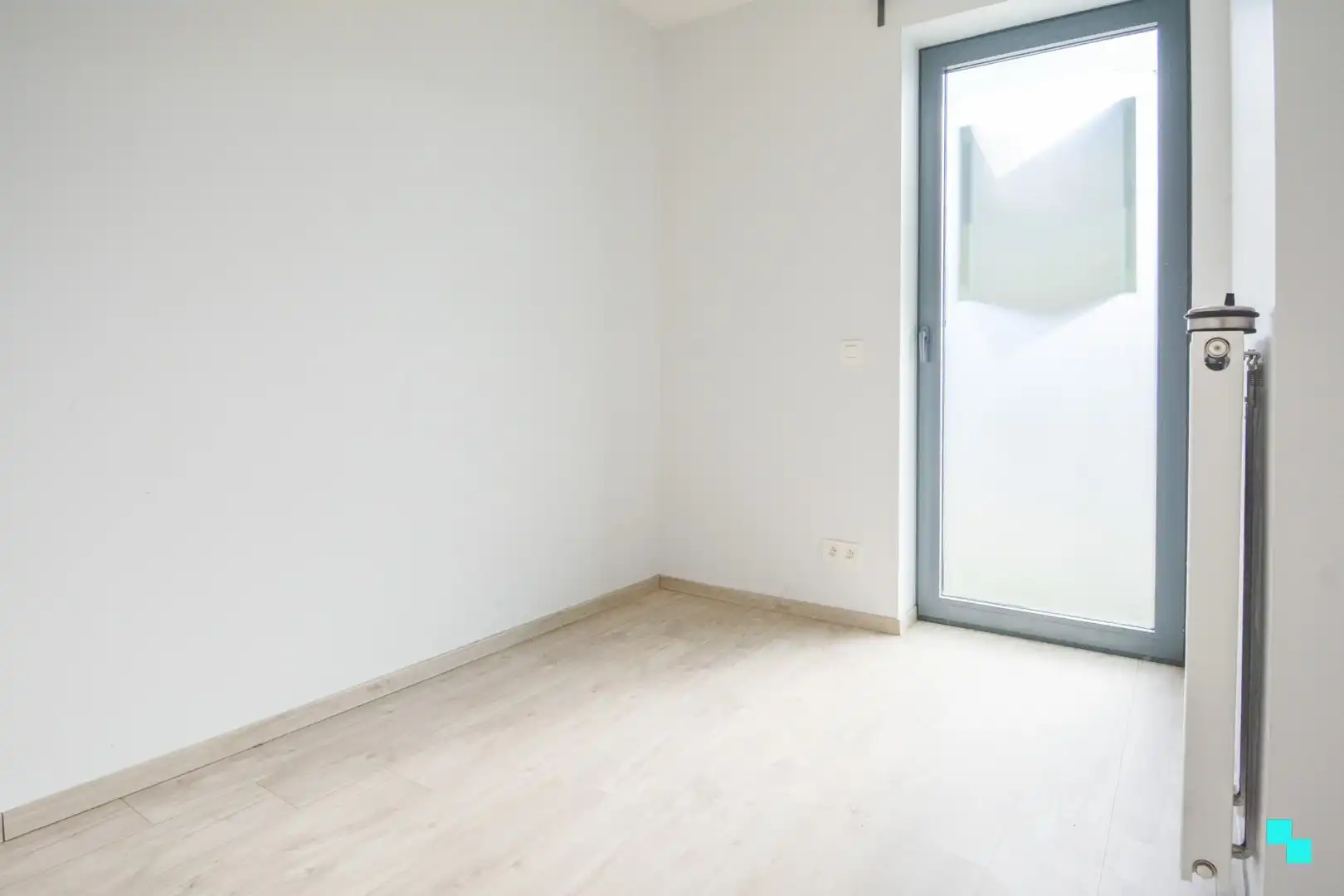 Ideale starterswoning of investeringseigendom te Westrozebeke foto 11