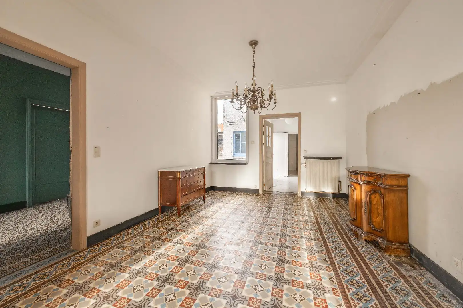 STATIGE HERENWONING MET LOODS 350 m² foto 7