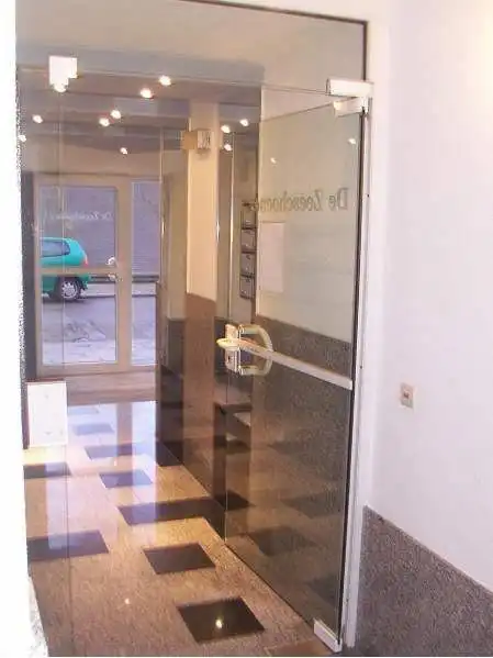 Luxe duplex appartement met terras en frontaal zeezicht foto 16