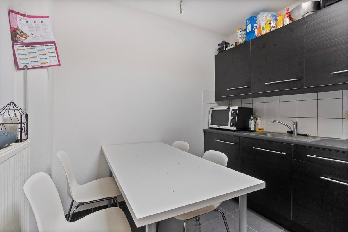 Opbrengsteigendom met 5 studentenkamers op toplocatie in hartje Leuven foto 4