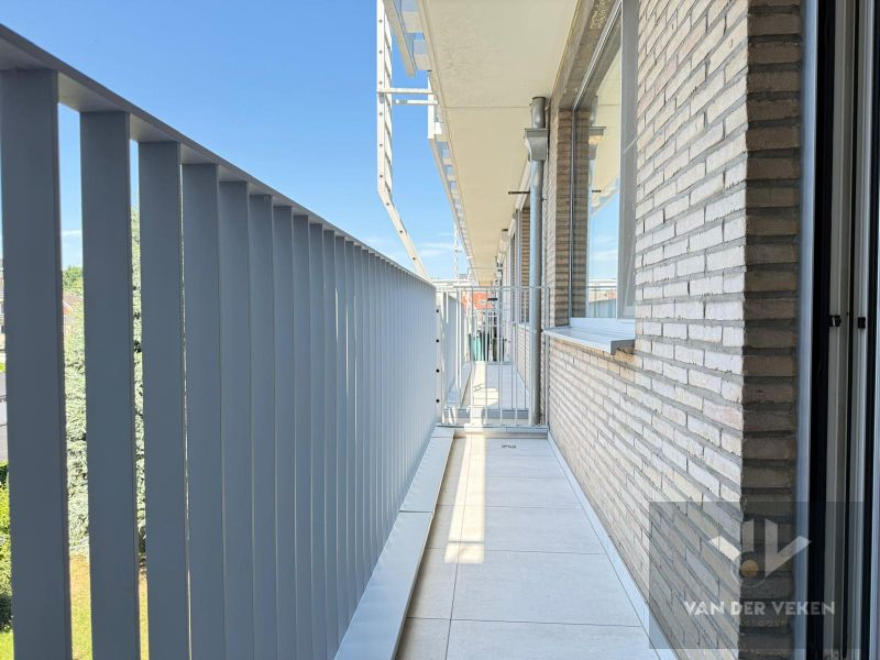 RUSTIG GELEGEN 2-SLPK-APPARTEMENT DICHTBIJ HET CENTRUM VAN HASSELT. foto 7
