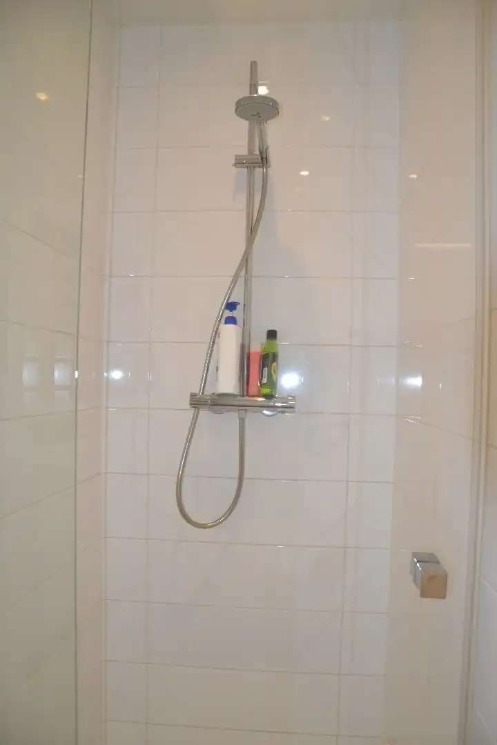 Mooi appartement met 2 slaapkamers, bureau en groot terras! foto 5