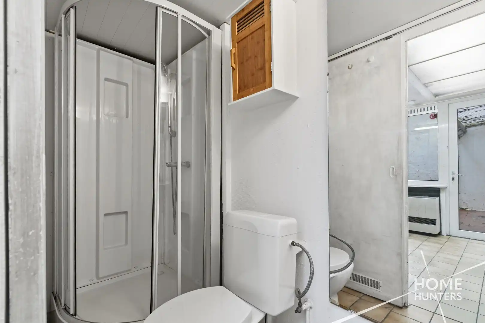 Ruime halfopen bebouwing met 4 slaapkamers in het hart van Diksmuide! foto 7