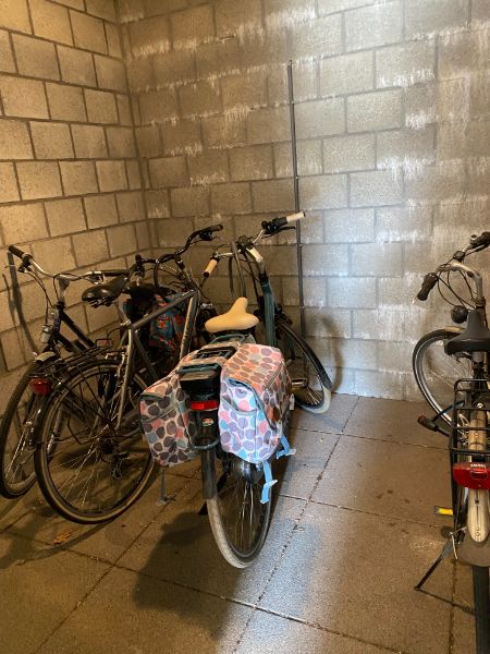 Dakstudio met parking centrum Geel! foto 15