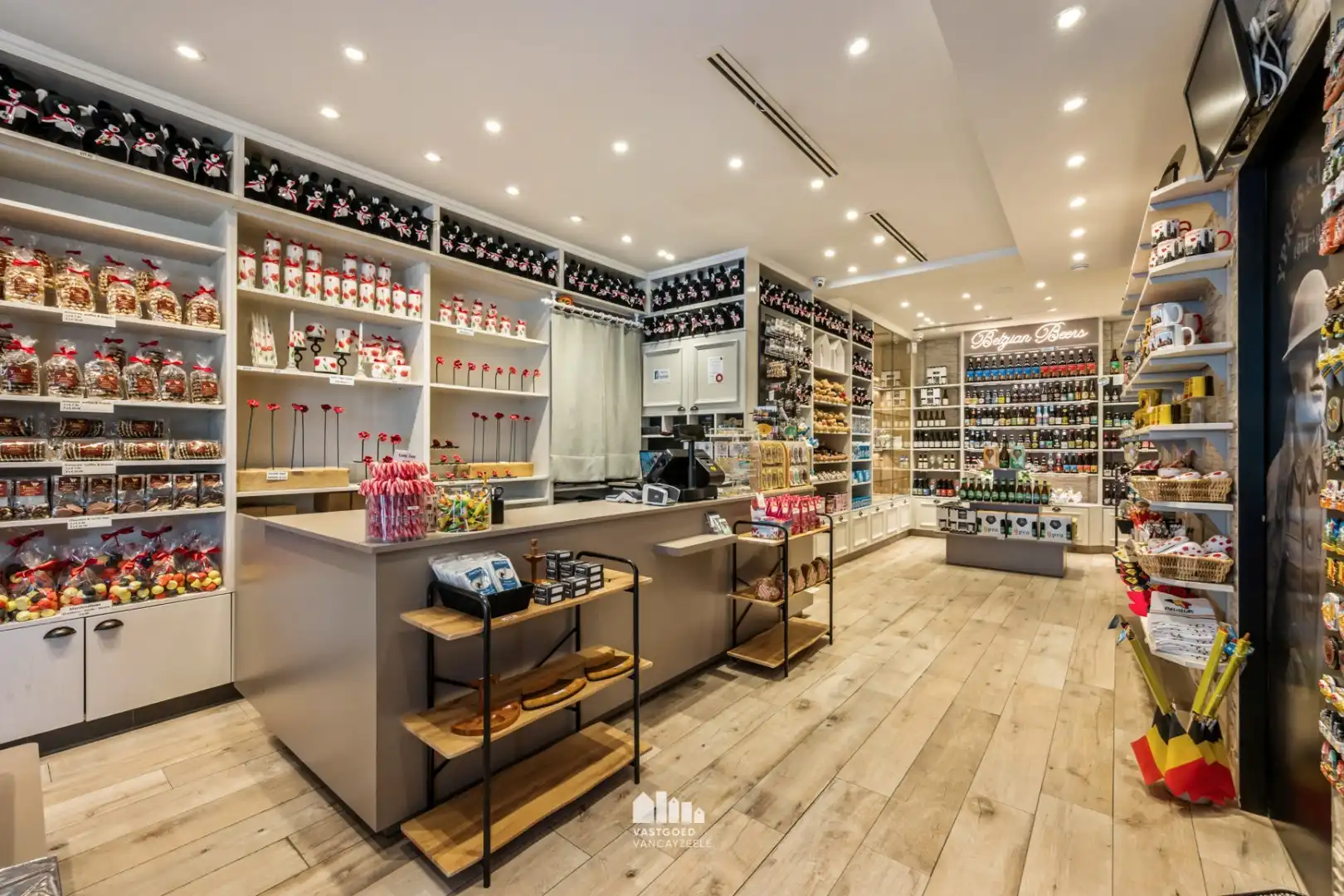 Unieke handelswoning op TOPlocatie in hartje Ieper foto 10