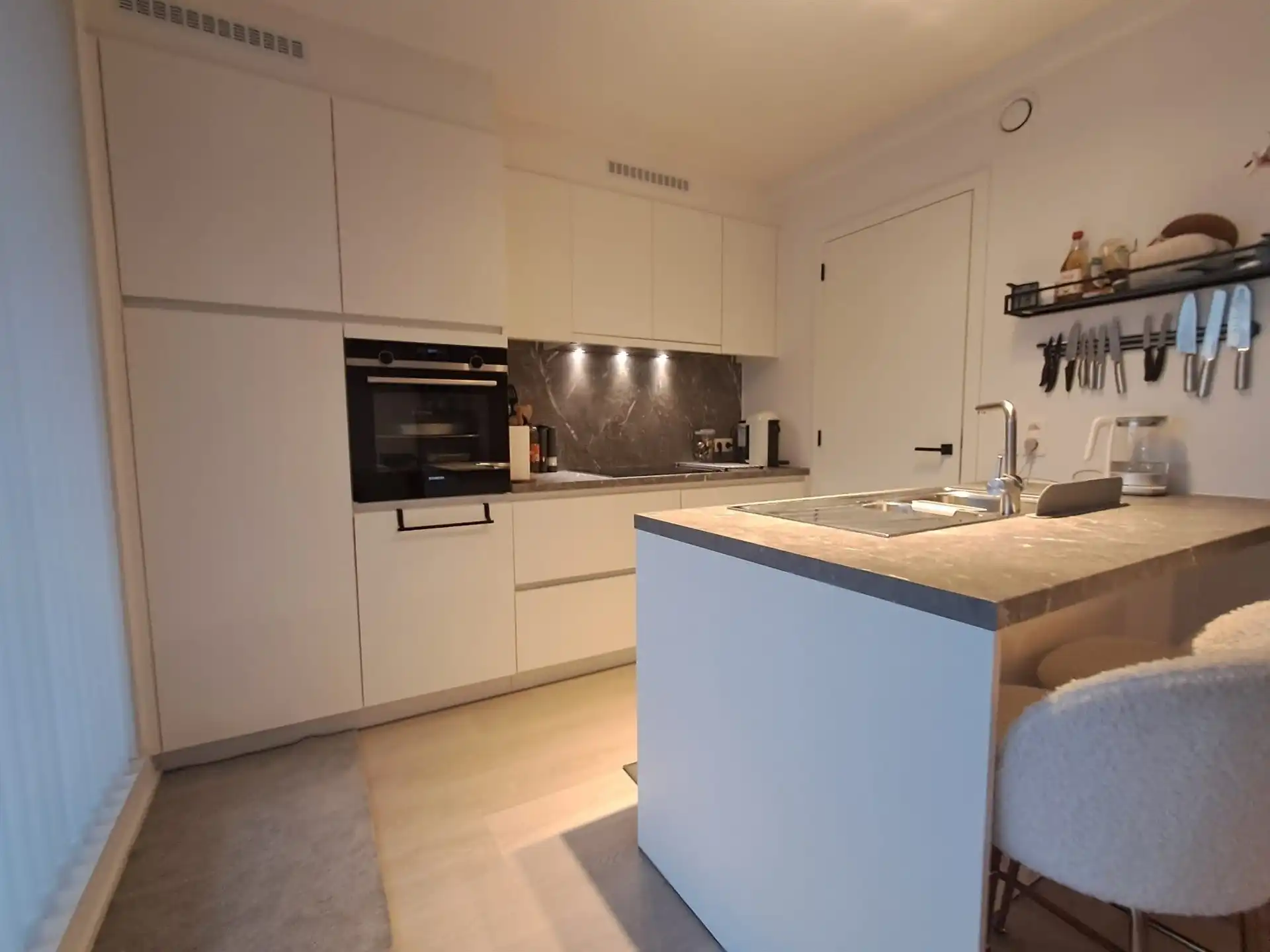 Nieuwbouwappartement met ruim terras foto 5