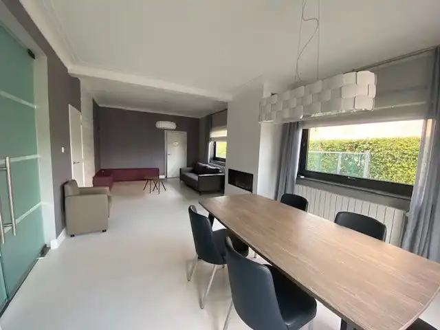 Kantoorgebouw / handelsruimte van 200 m² nabij de Corda Campus foto 4