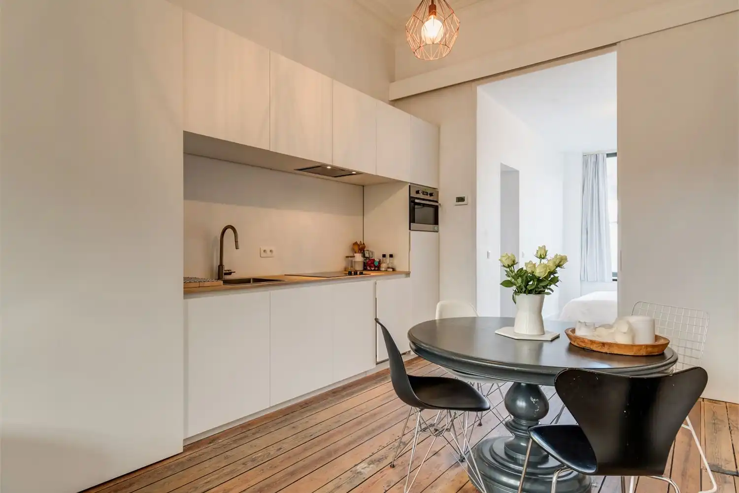 LICHTRIJK EN KARAKTERVOL APPARTEMENT MET ZONNEBALKON OP TOPLOCATIE AAN DE MARNIXPLAATS OP 'TZUID foto 28