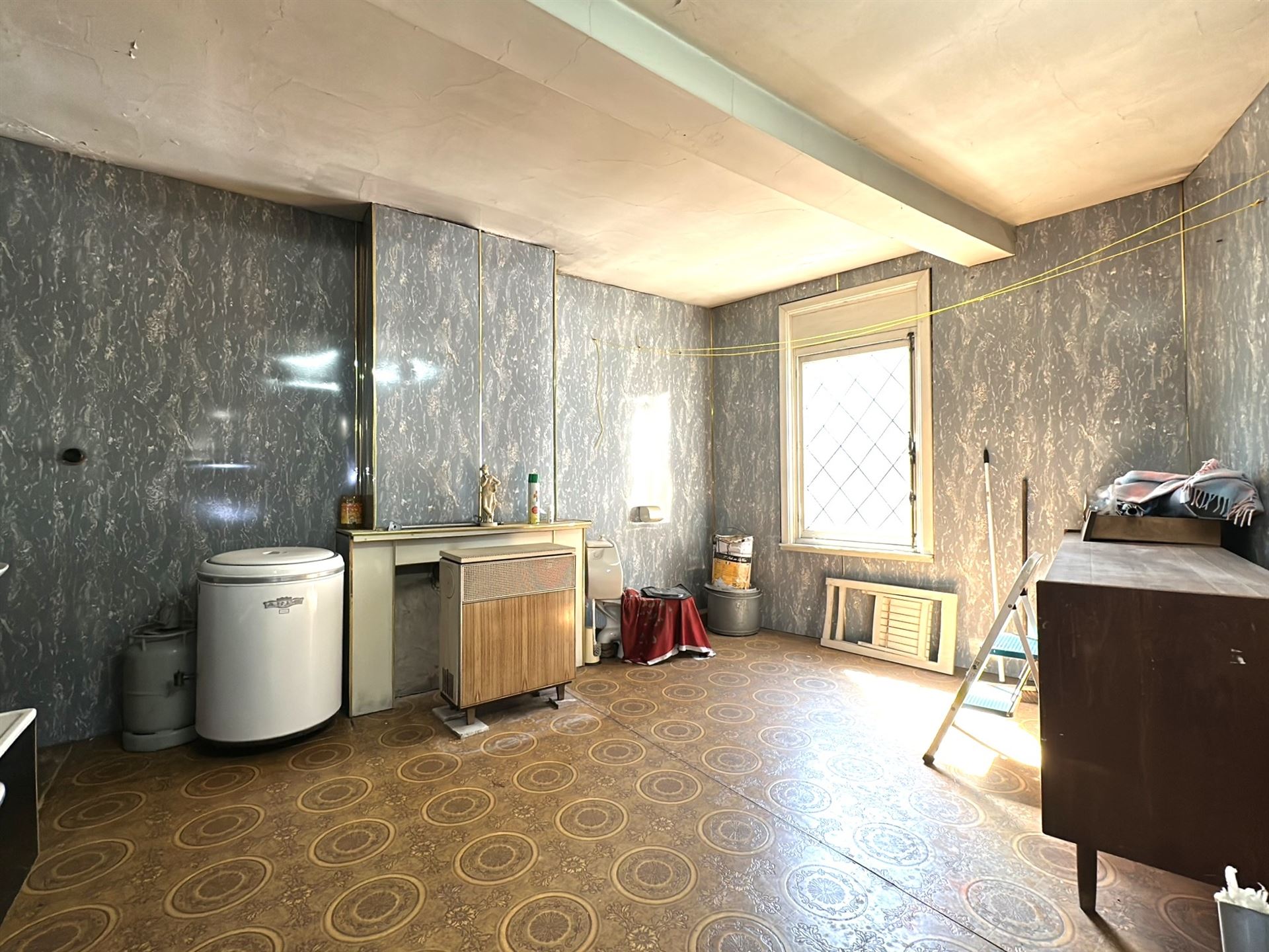 Te Renoveren Woning te Koop in Lebbeke foto 15