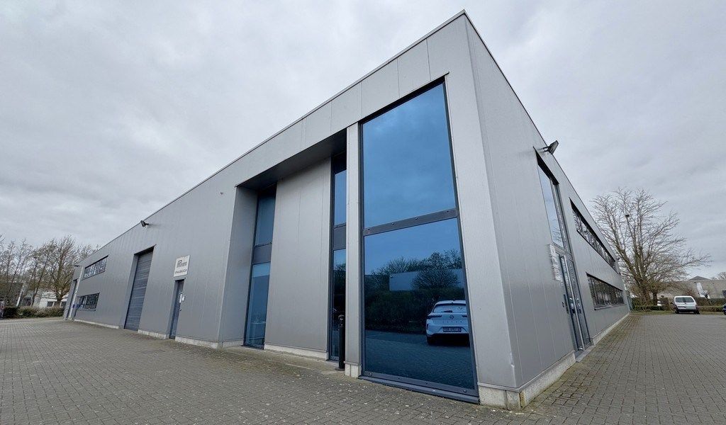 Instapklaar kantoor te huur nabij E313/E34 te Wommelgem foto 29