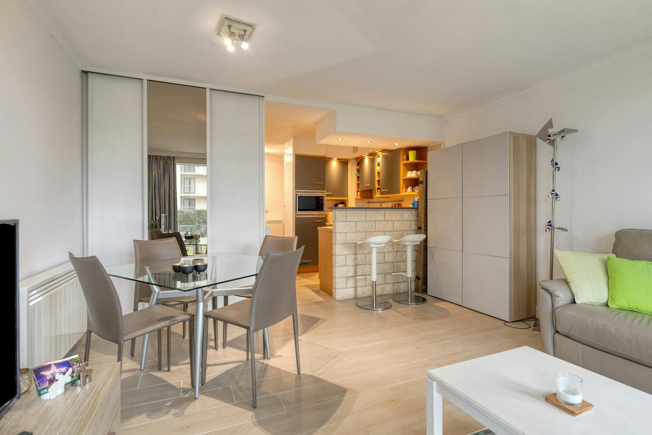 Moderne studio vlakbij zee in De Panne foto 3