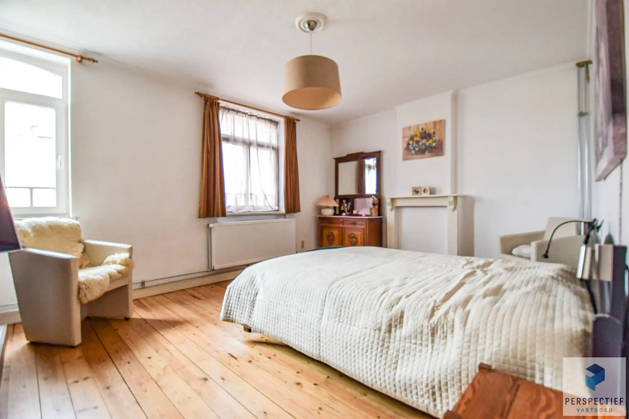 Ruime halfopen bebouwing met tuin en garage in het centrum van Oedelem foto 19