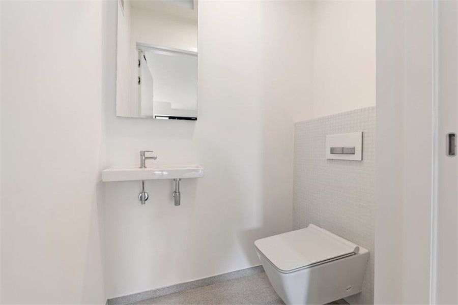 RUIME OPEN BEBOUWING MET KANTOOR EN ADEMBENEMEND ZICHT IN HASSELT foto 42