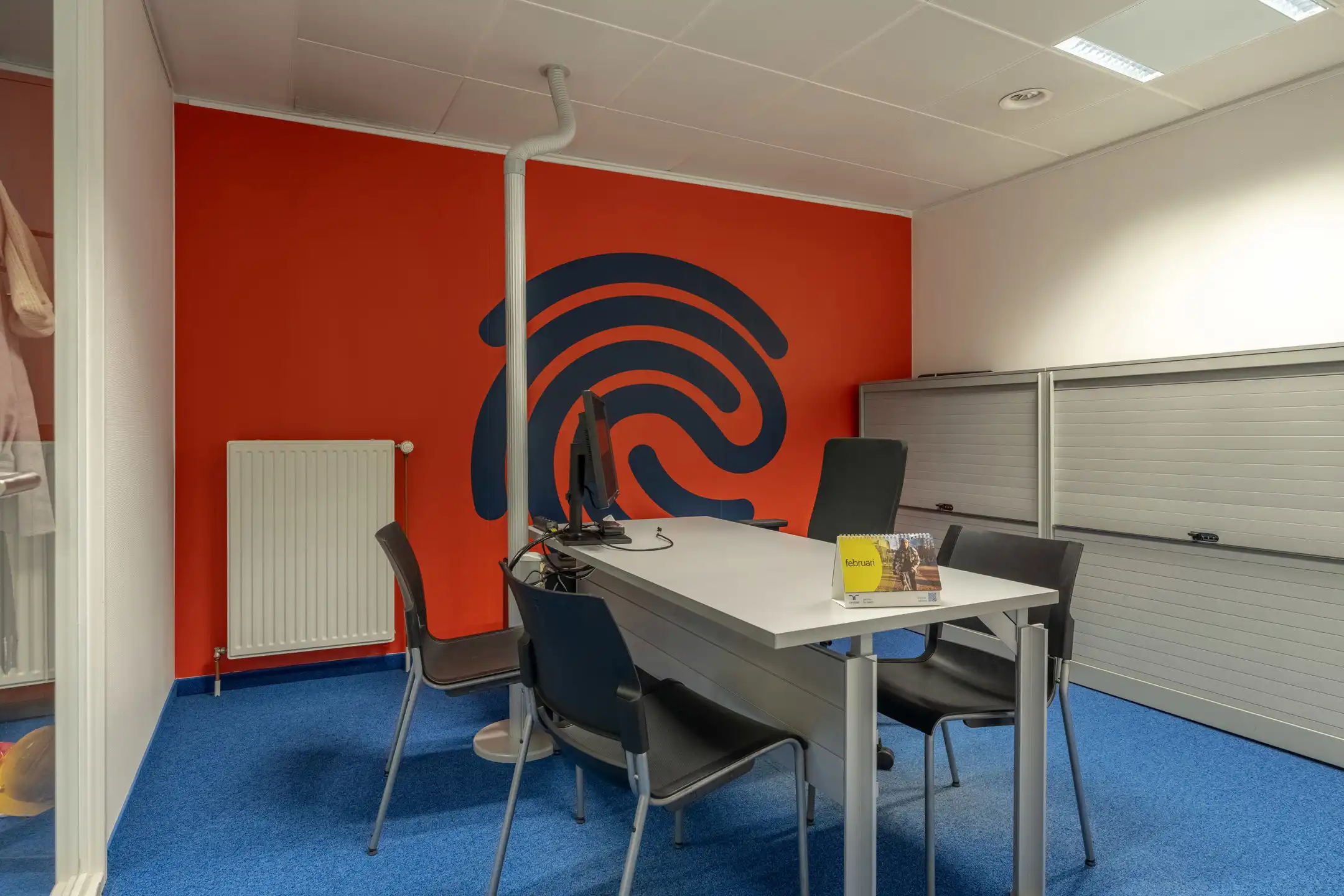 Centraal gelegen kantoorruimte op ideale locatie te Mol. foto 13