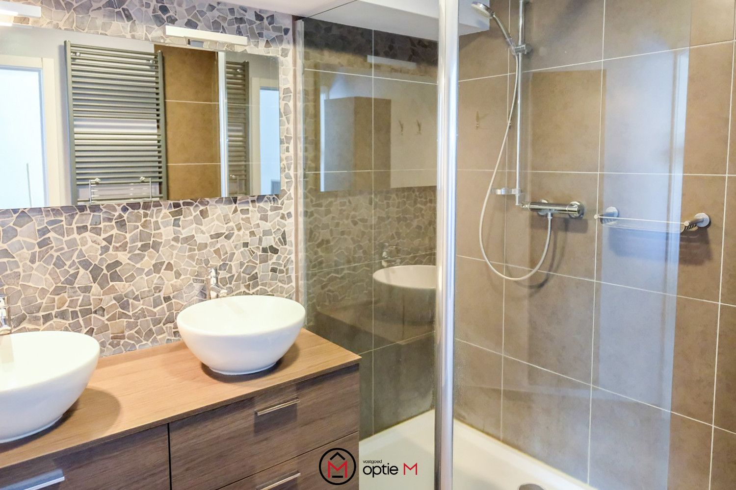 Lichtrijk appartement te huur in Tienen – met twee parkeerplaatsen en ruim terras foto 14