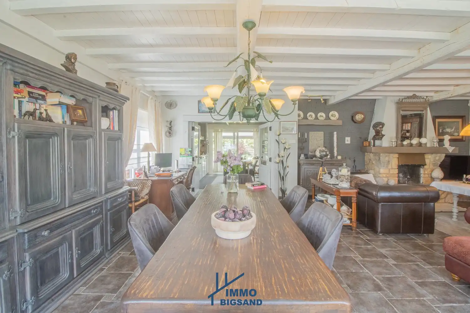 Charmante bungalow te koop op rustige ligging in Wervik foto 4