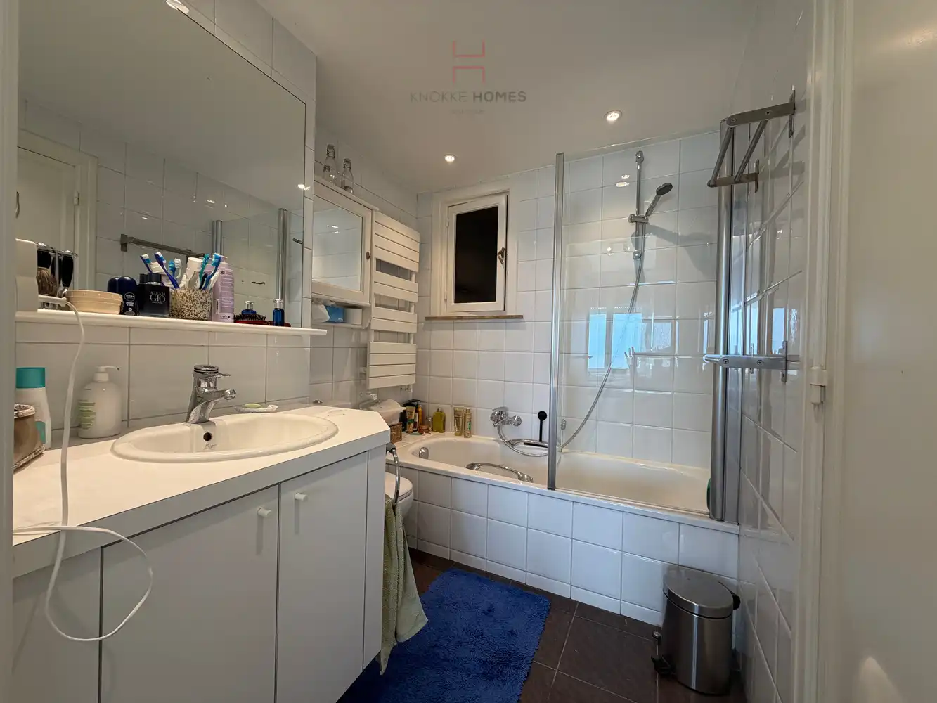Gerenoveerd appartement op de zeedijk aan het Albertstrand foto 8