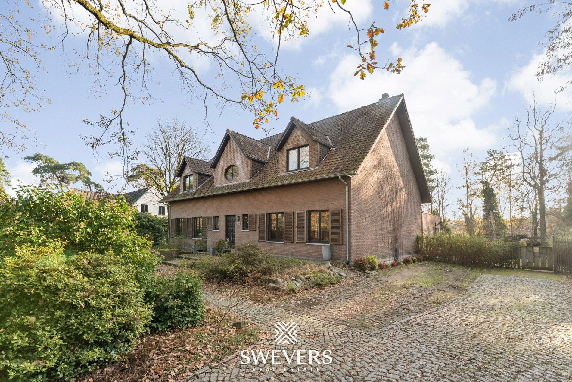 Stijlvol en ruim wonen in een woning met veel potentieel in het residentiële Bolderberg foto 4