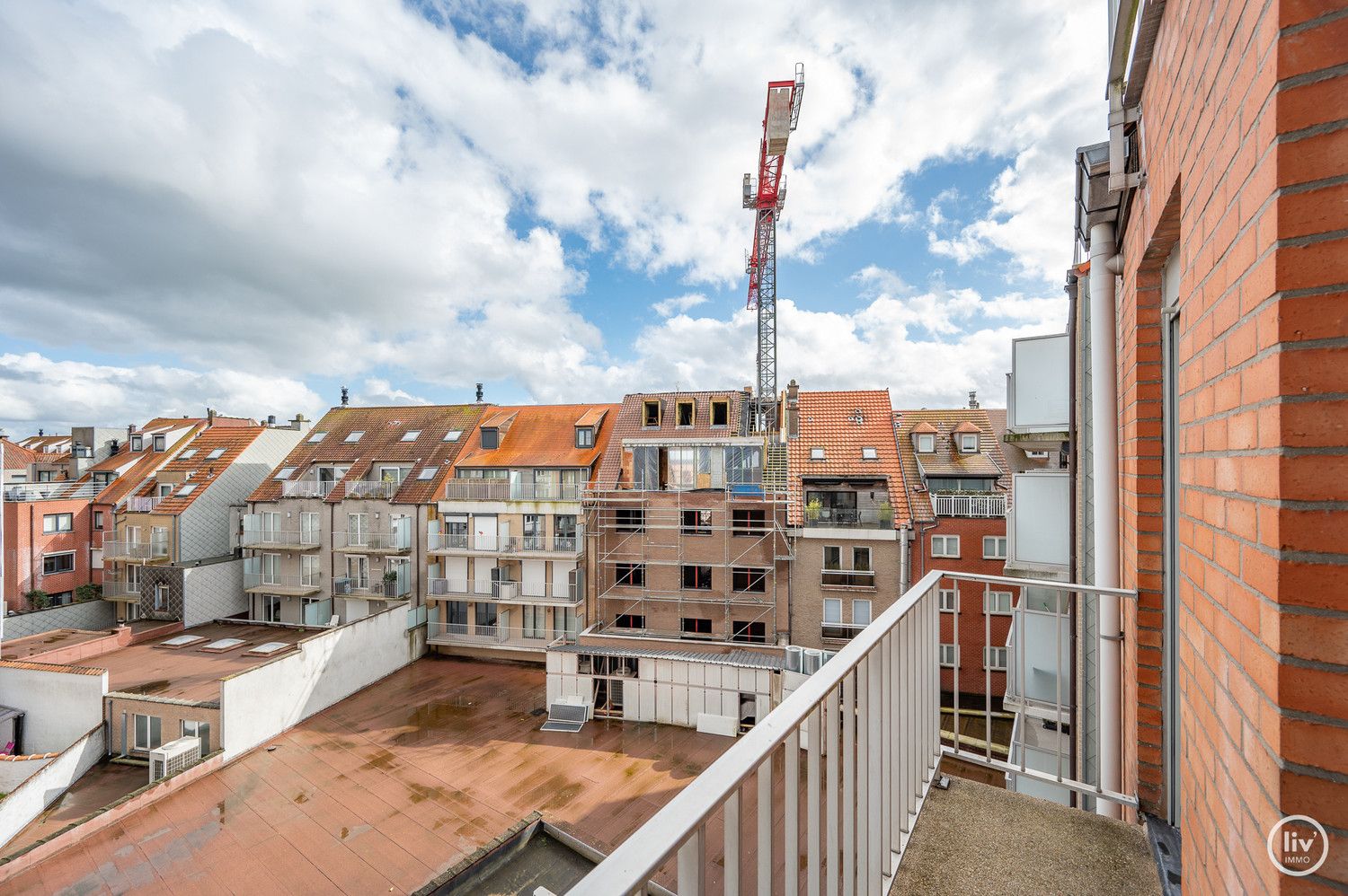 Aangenaam gemeubeld 2-slaapkamerappartement, centraal gelegen in de Lippenslaan te Knokke. foto 17