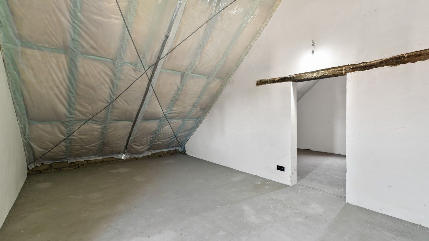 Smaakvol afgewerkte, hedendaagse woning met 4 slaapkamers op toplocatie in Maaseik-Neeroeteren foto 23