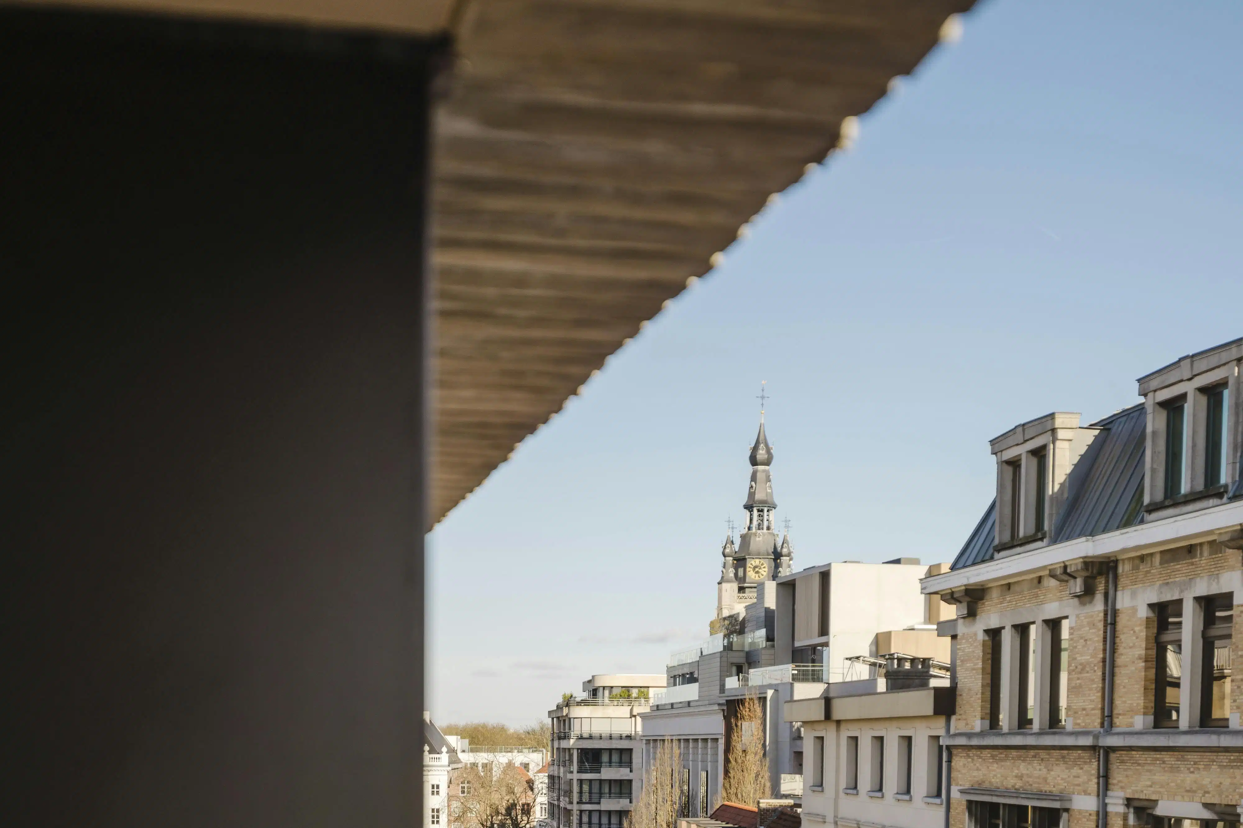 Stijlvol hoekappartement te koop La Rambla Kortrijk foto 2