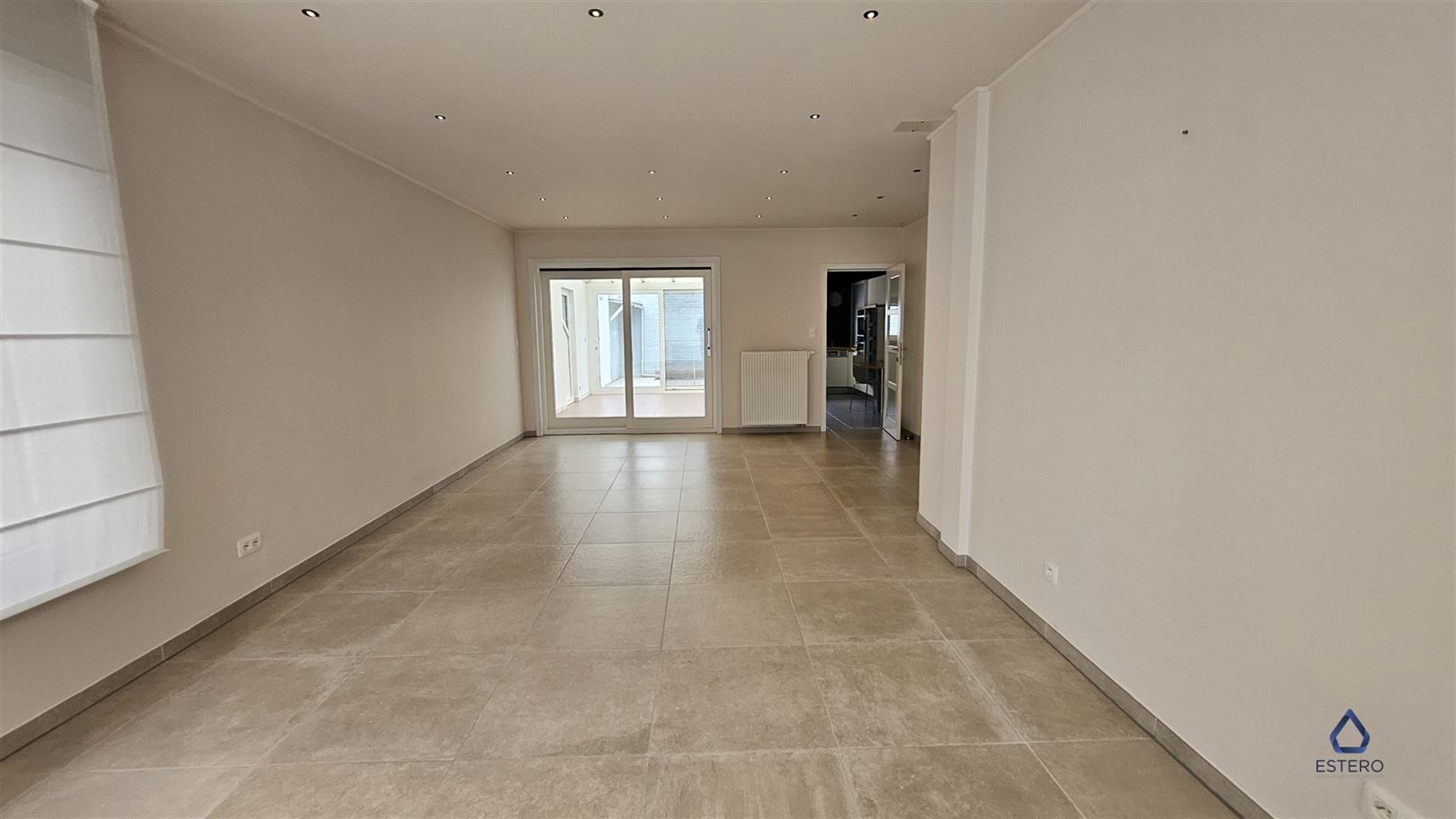 Woning met drie slaapkamers en garage foto 3