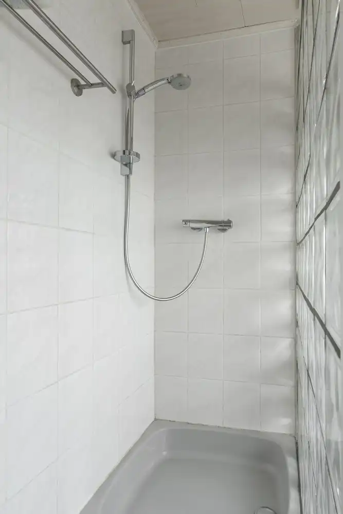 Instapklare  gezinswoning op ruim hoekperceel van 784 m² foto 31