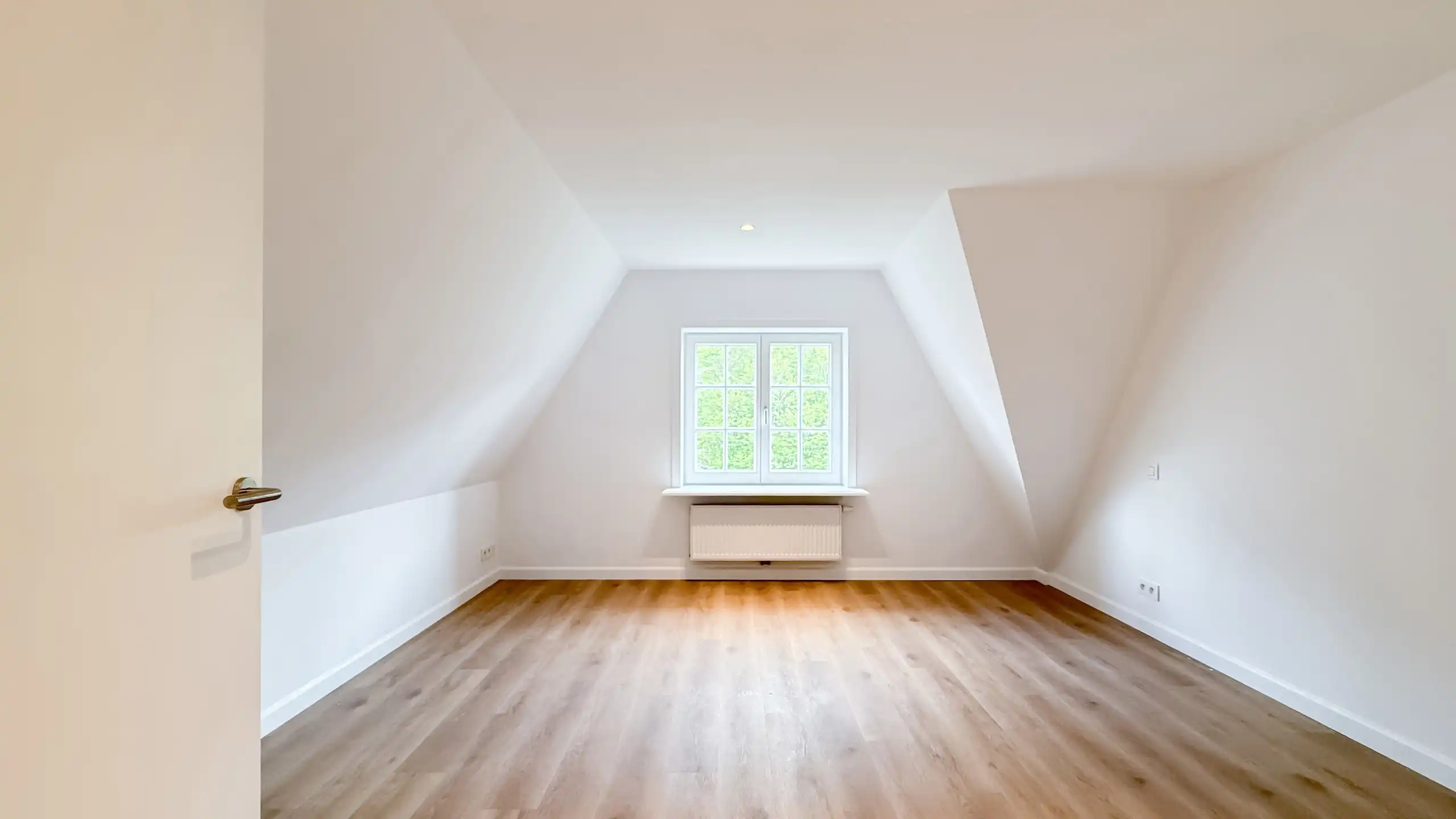 Stijlvolle halfopen villa met zonnige tuin in het Zoute foto 25