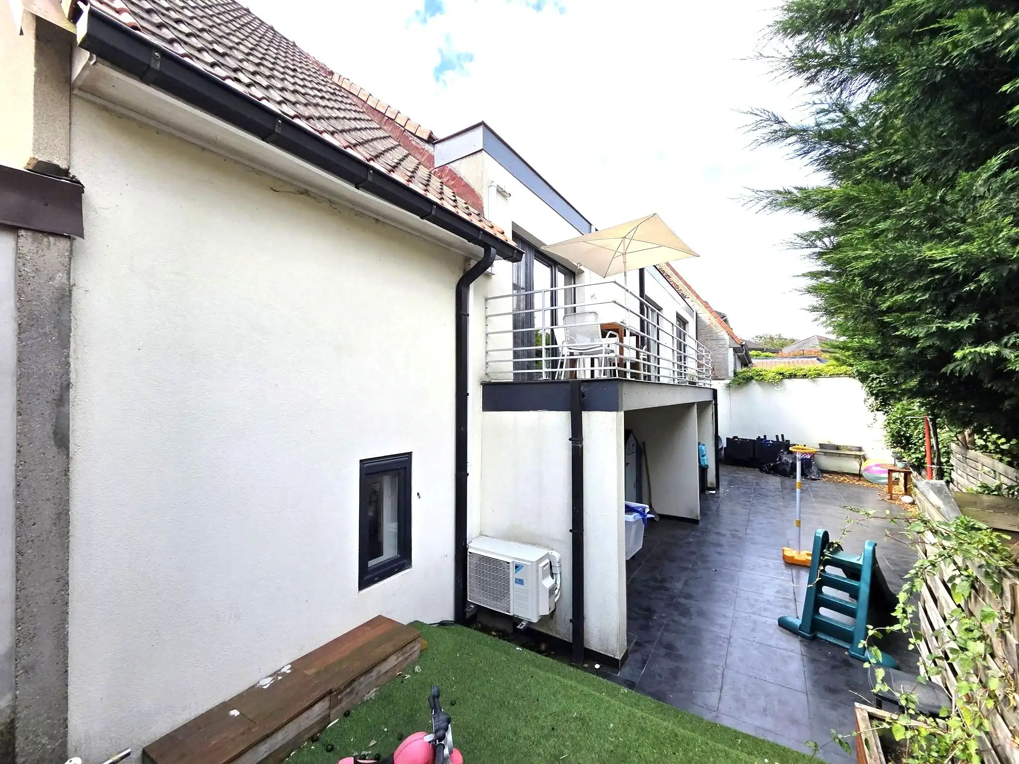 Ruime woning...met loftgevoel... foto 23