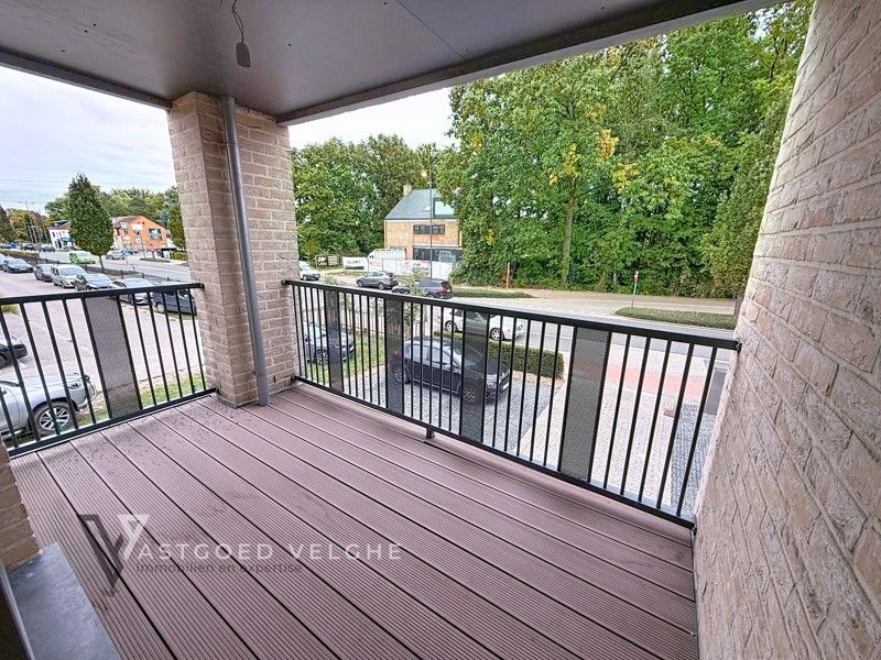 Goed gelegen duplex appartement met 3 slaapkamers, 2 terrassen en private tuin ! foto 14