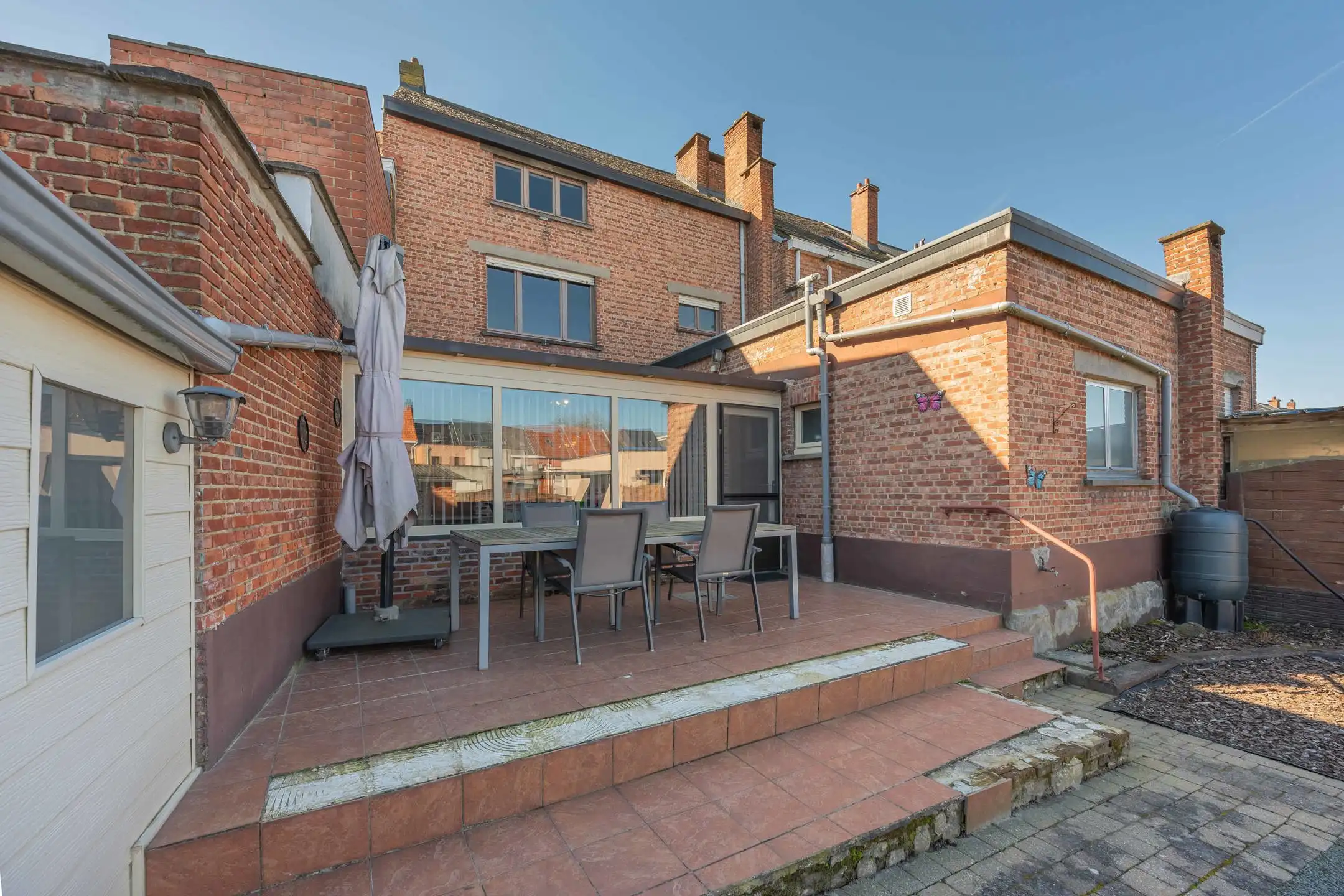 Charmante gezinswoning met garage in hartje Willebroek foto 4