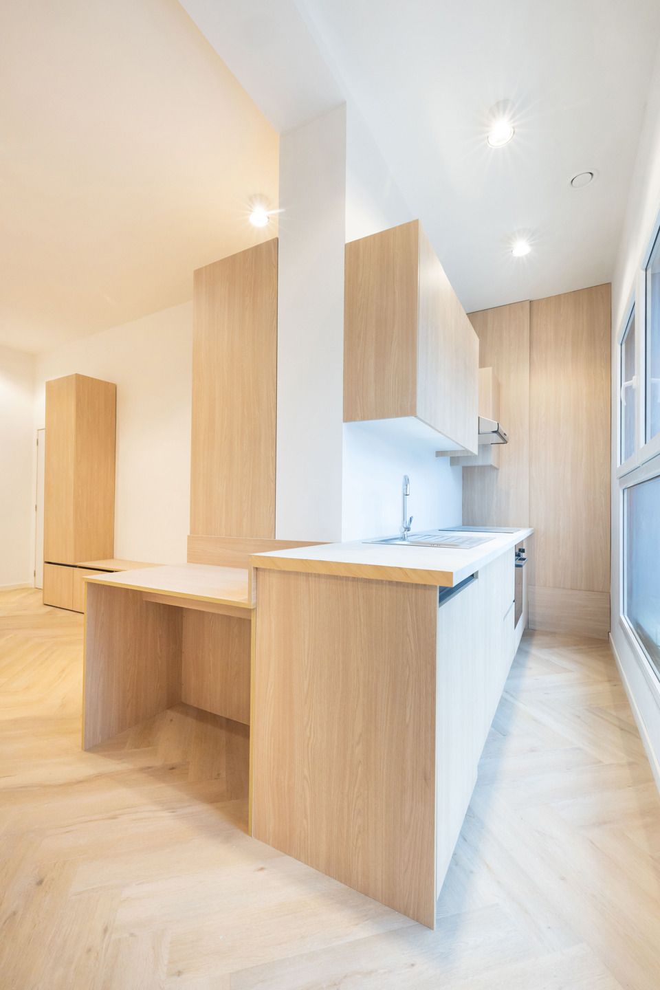 Appartement 2 slaapkamers, volledig gerenoveerd in 2025 ! foto 4