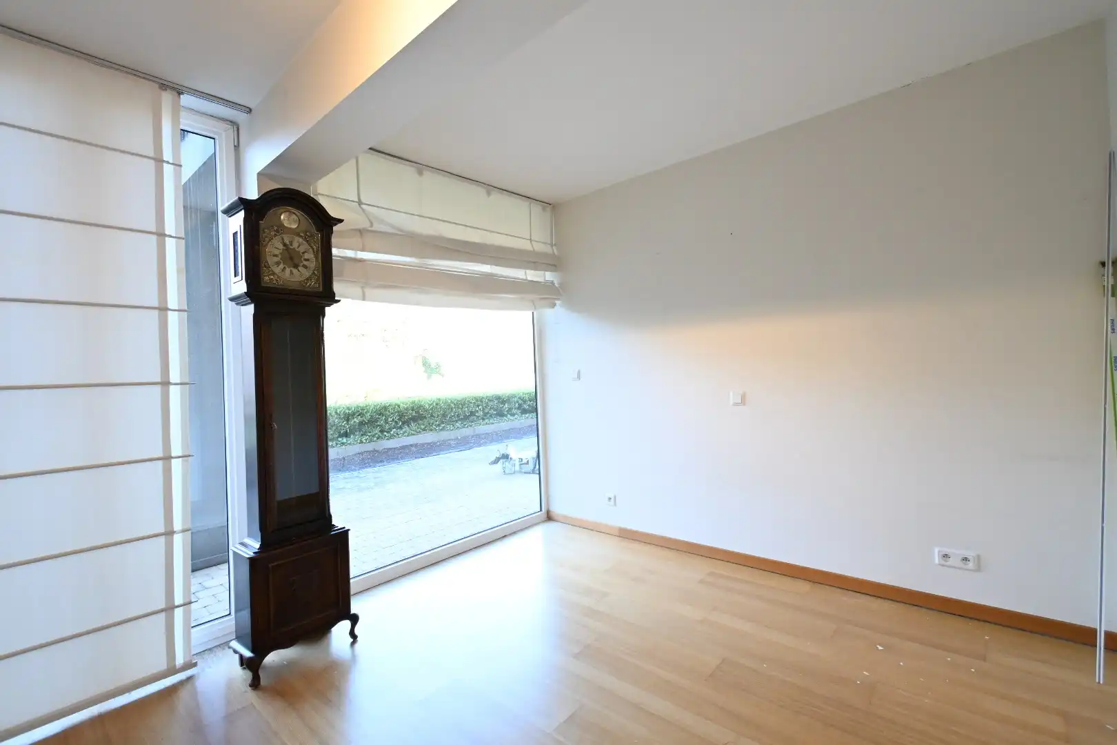 Degelijk 2-slaapkamer gelijkvloersappartement met autostandplaats + in hartje Bilzen foto 27