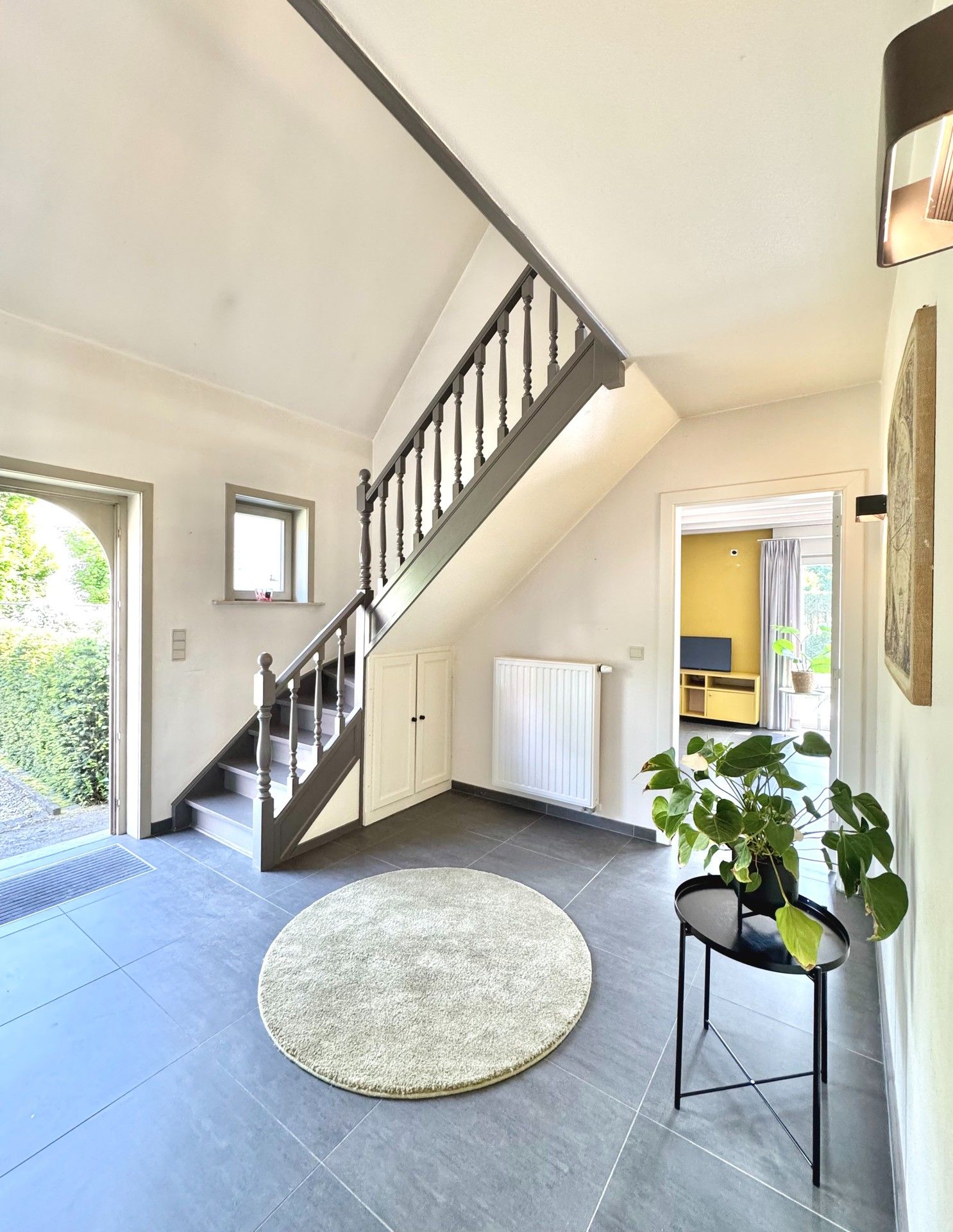 Ruime alleenstaande woning op de Waterhoek foto 6