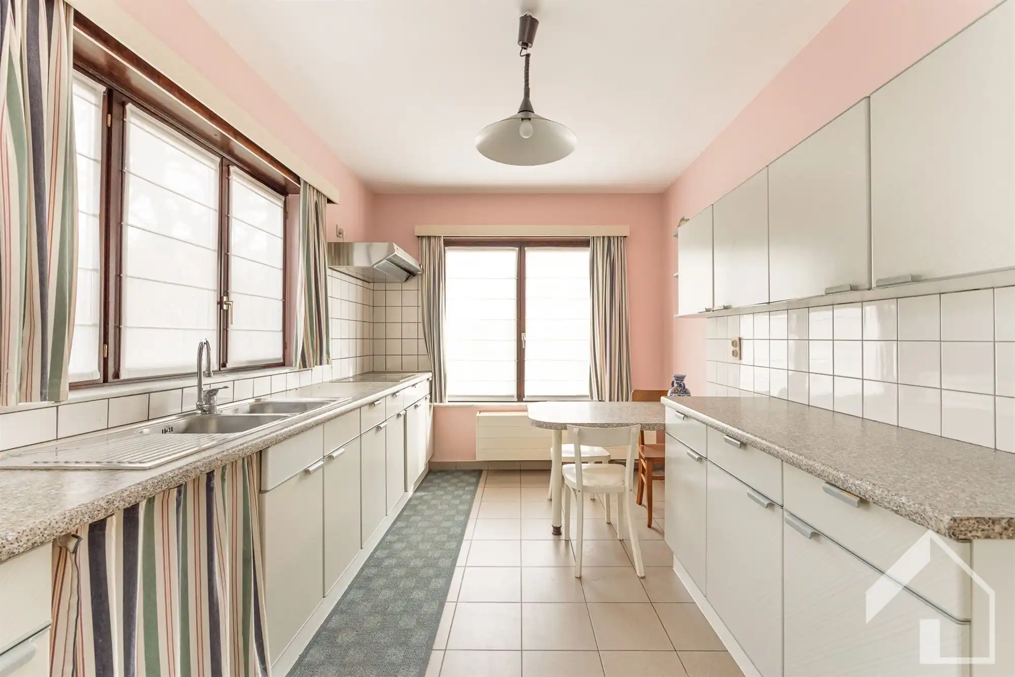 leuke HOB nabij het centrum van Kessel foto 7