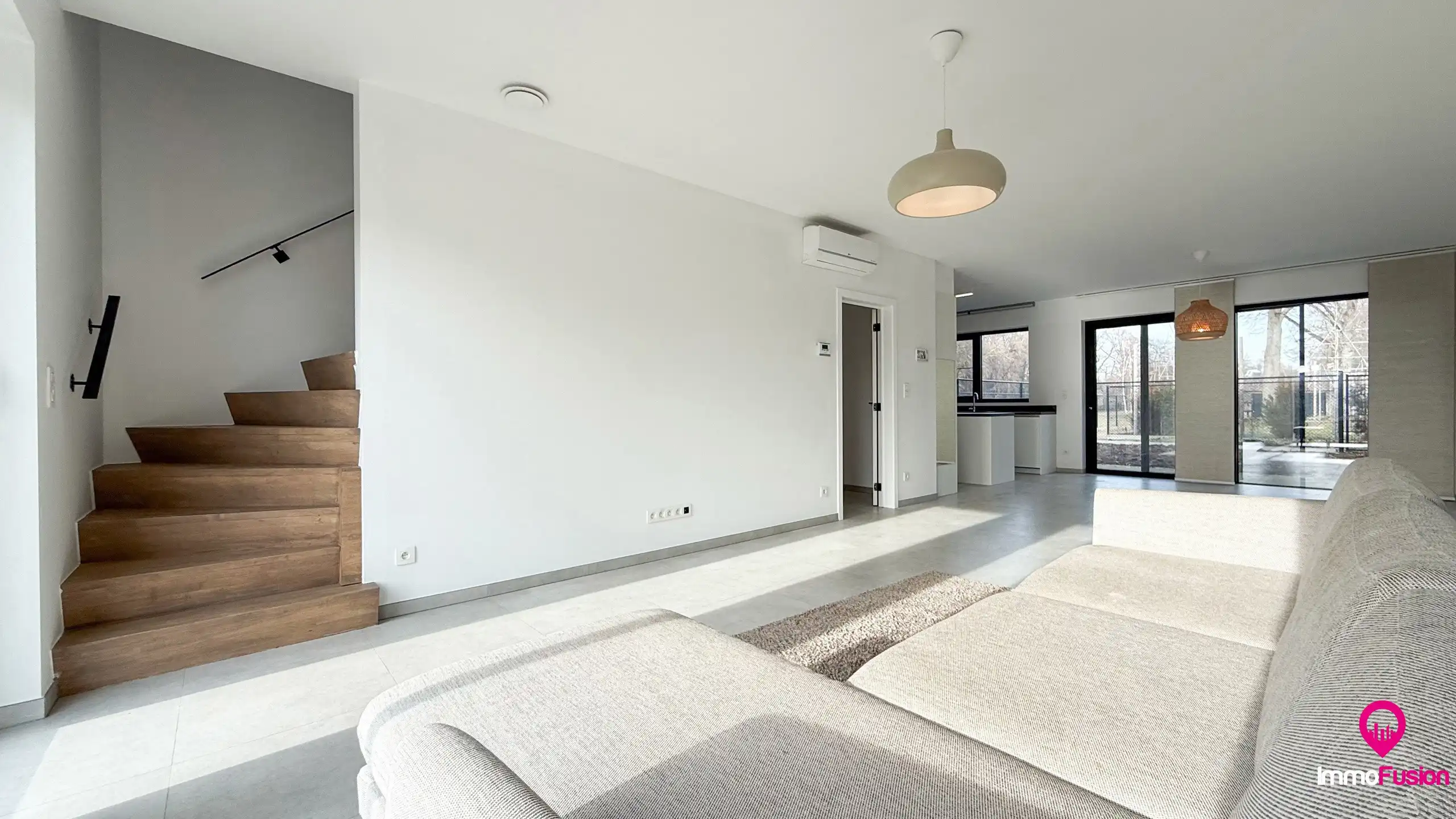Moderne halfopen bebouwing met 3 slpks, airco en tuintje! foto 8