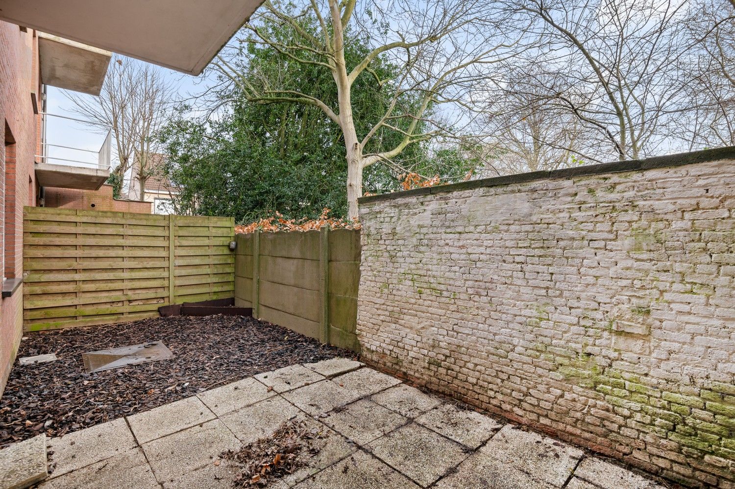 Gelijkvloers appartement met 2 slaapkamers met tuin ! foto 10