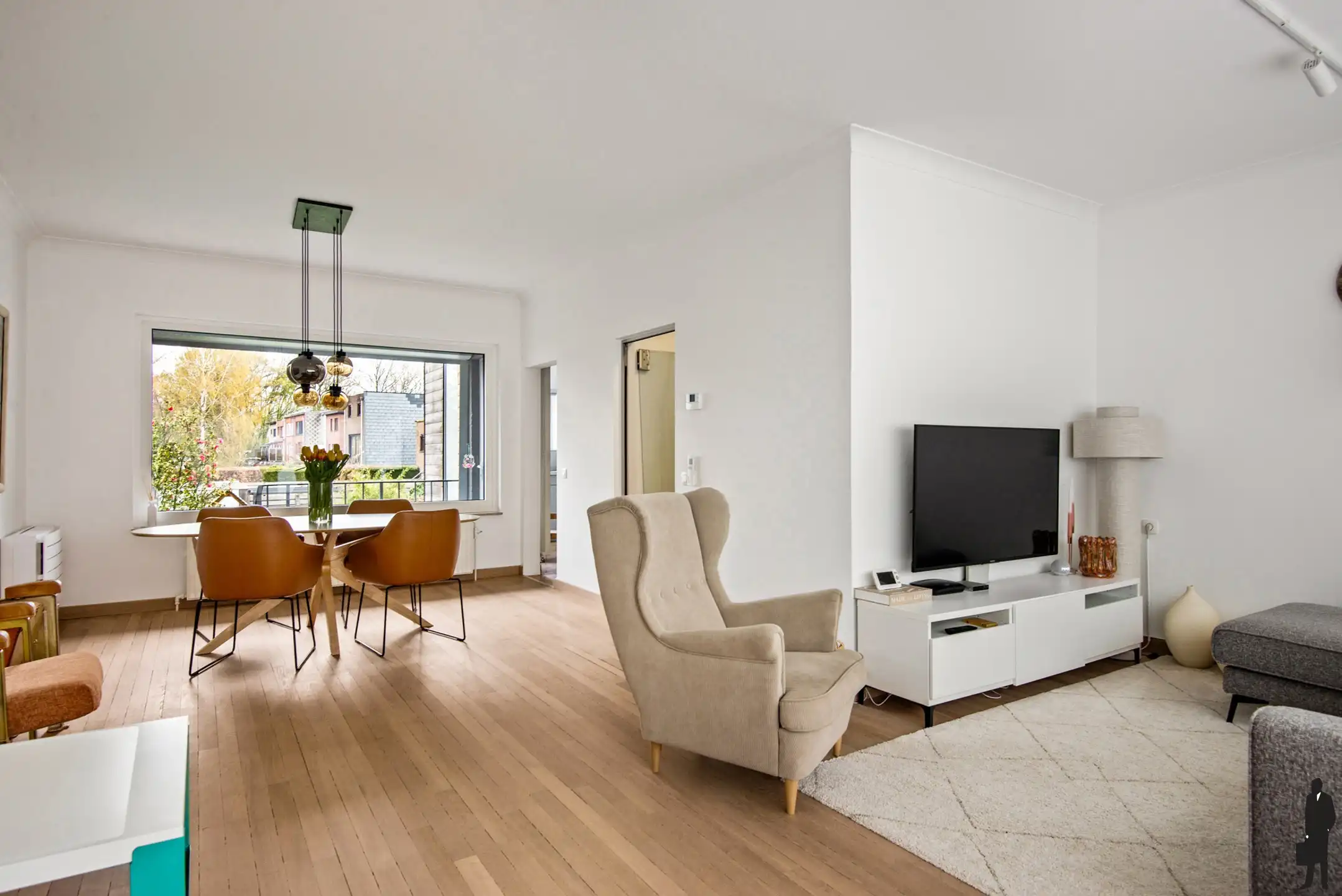 Instapklare woning in het centrum van Kontich-Kazerne foto 2