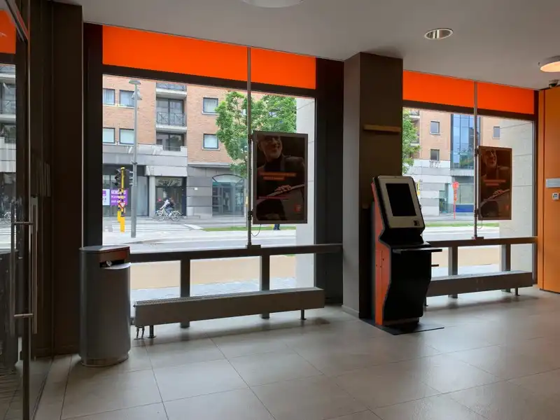 Instapklaar handelsgelijkvloers Te Huur en Te Koop foto 43