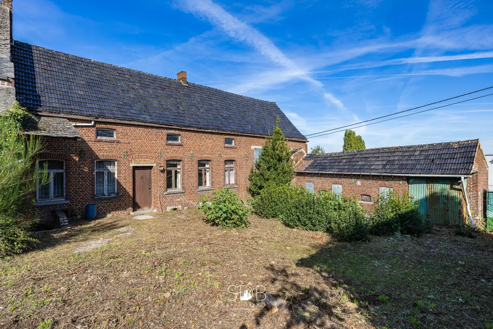 Landelijke hoeve met bijgebouwen en aanpalende graslanden op 14.677m²  foto 20