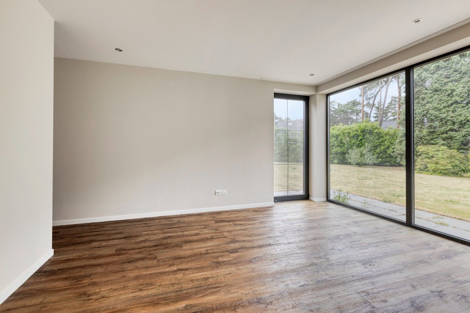 Ruime, energiezuinige bungalow op een toplocatie in residentiële villawijk foto 24