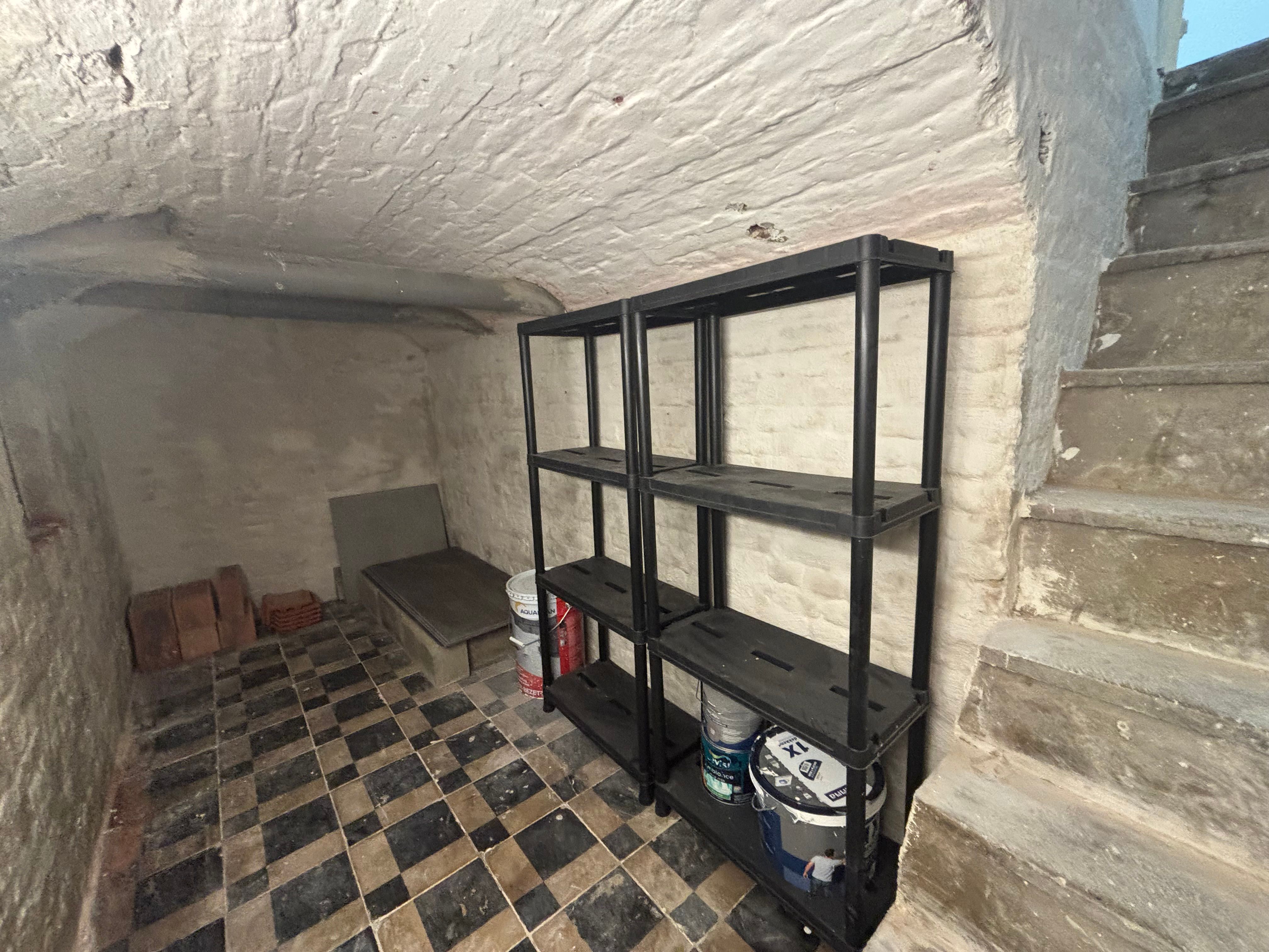 Gerenoveerde ééngezinswoning met koer foto 15