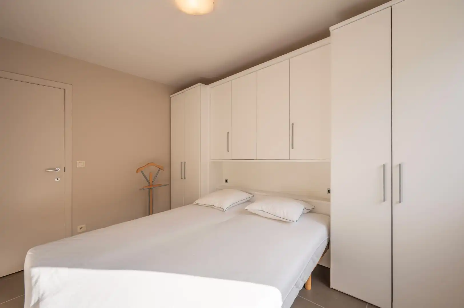 Instapklaar 2-slpk appartement nabij jachthaven Zeebrugge foto 10